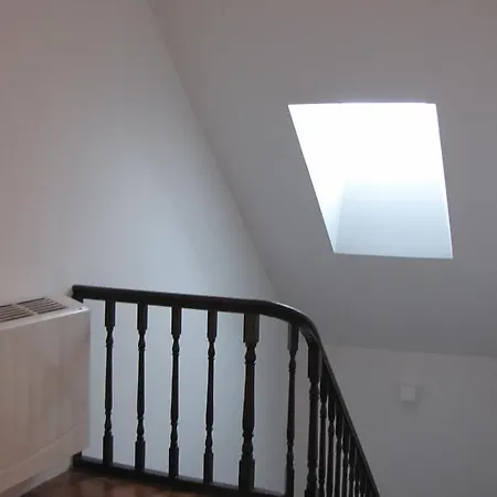 Koolhouse بيت ضيافة